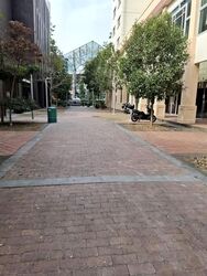 The Riverside Piazza (D1), Retail #631900861